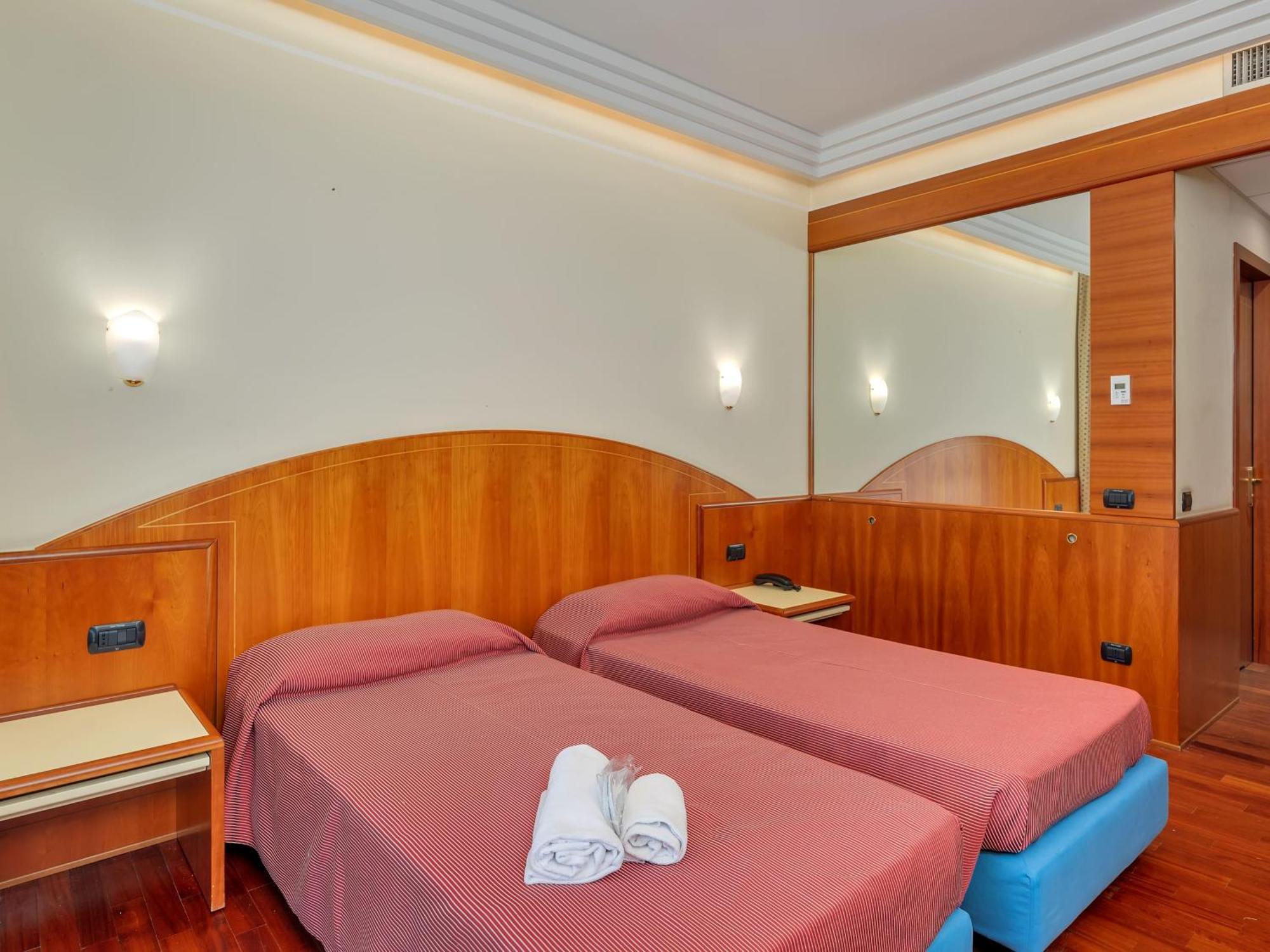B&B Hotels Hotel Prestige Ornago Ngoại thất bức ảnh